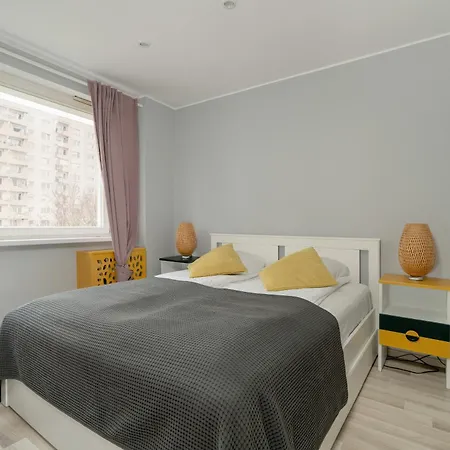 Family Osiedle Rusa By Renters * Poznań